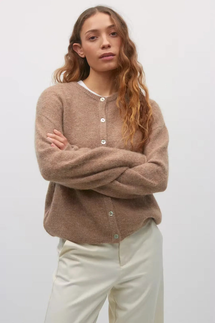 Chelly | Knitted Cardigan