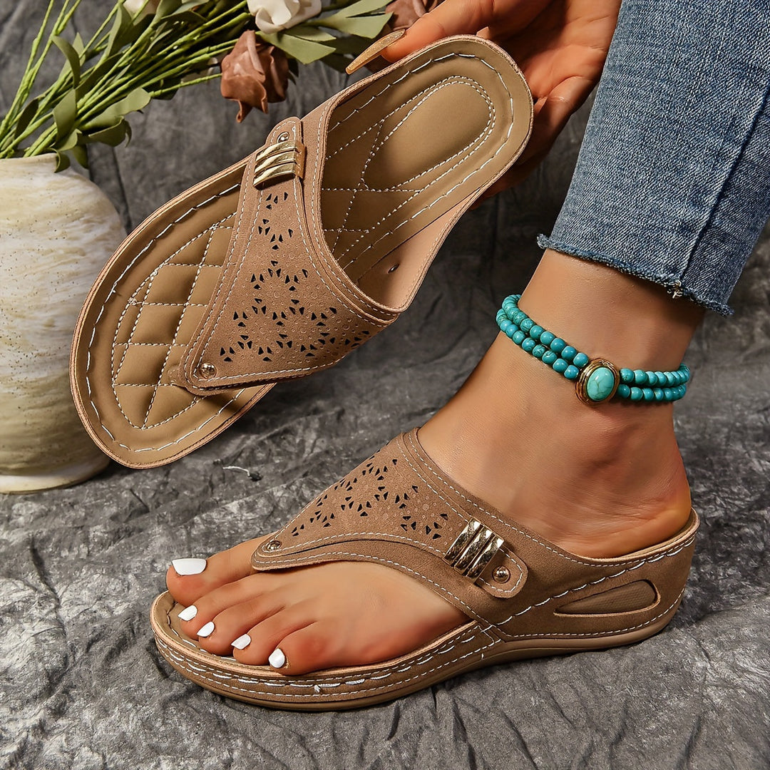 Xena | Orthopedic Buckle Sandals