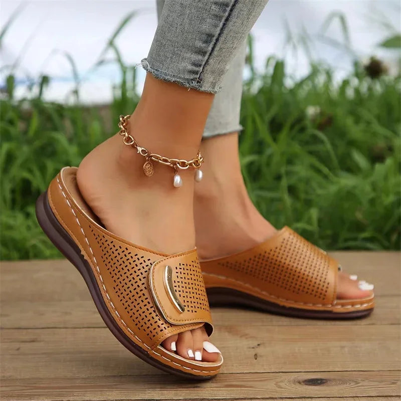 Poppy | Orthopedic Slide Sandals