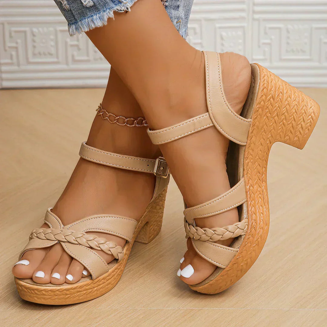 Eryn | Orthopedic Sandals