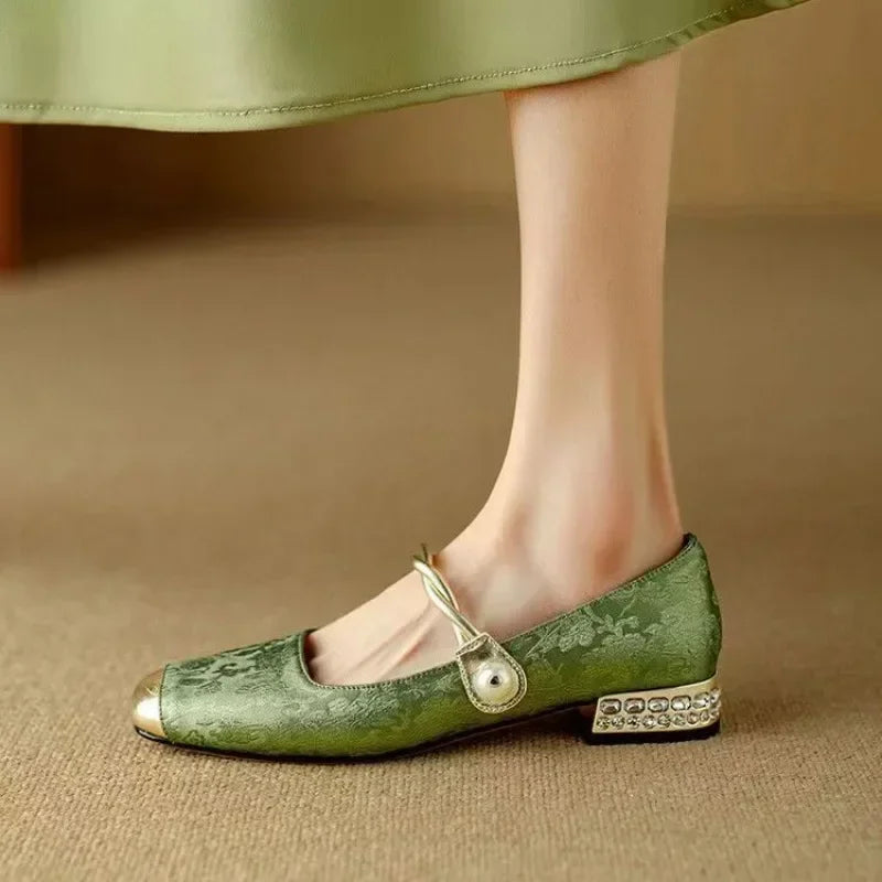 Naila | Orthopedic Crownleaf Pumps