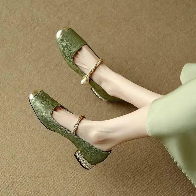 Naila | Orthopedic Crownleaf Pumps