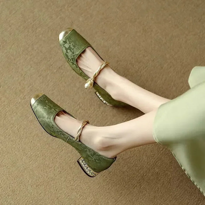Naila | Orthopedic Crownleaf Pumps