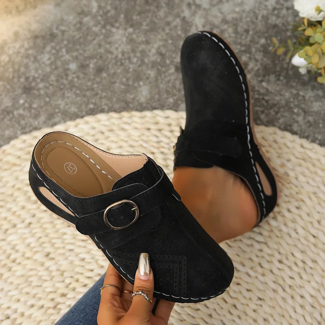 Lola | Orthopedic Closed Toe Sandals