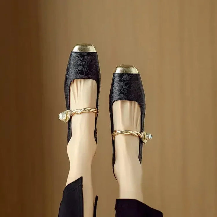 Naila | Orthopedic Crownleaf Pumps