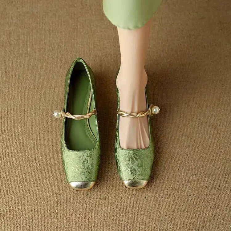 Naila | Orthopedic Crownleaf Pumps