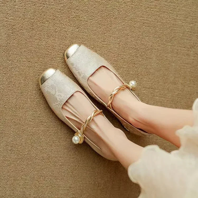 Naila | Orthopedic Crownleaf Pumps